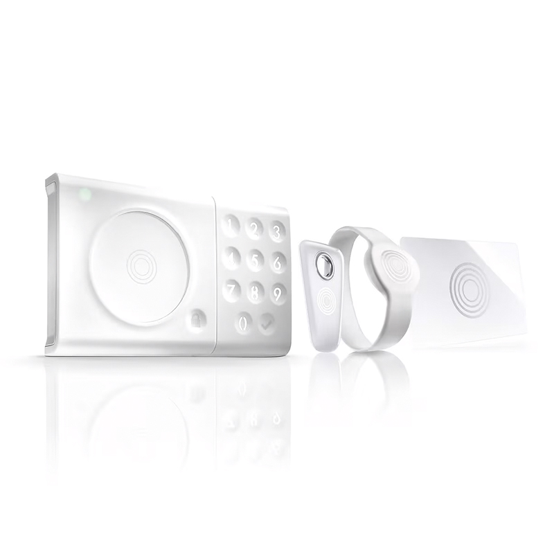 Photo d'un lecteur de badge avec ou sans clavier à code avec carte, badge ou bracelet d'ouverture-fermeture pour porte d'entrée