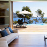 Baie vitrée coulissante a galandage cg70 excellence amcc