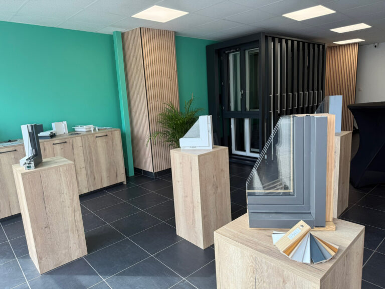showroom Menuiserie Cornillon à Andrézieux Bouthéon dans la Loire